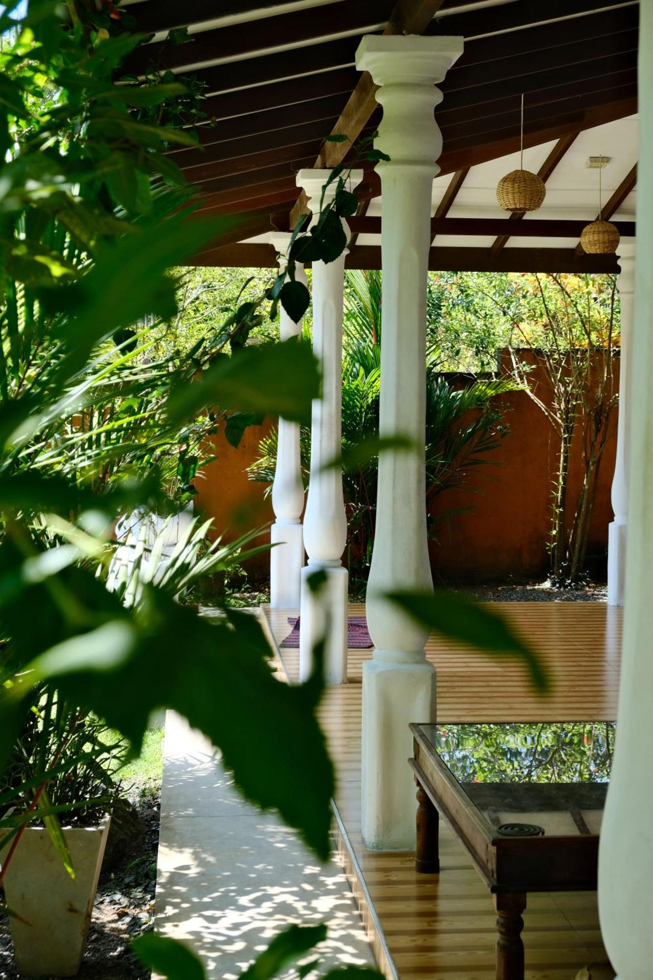 One Bhakthi Otel Ahangama Dış mekan fotoğraf