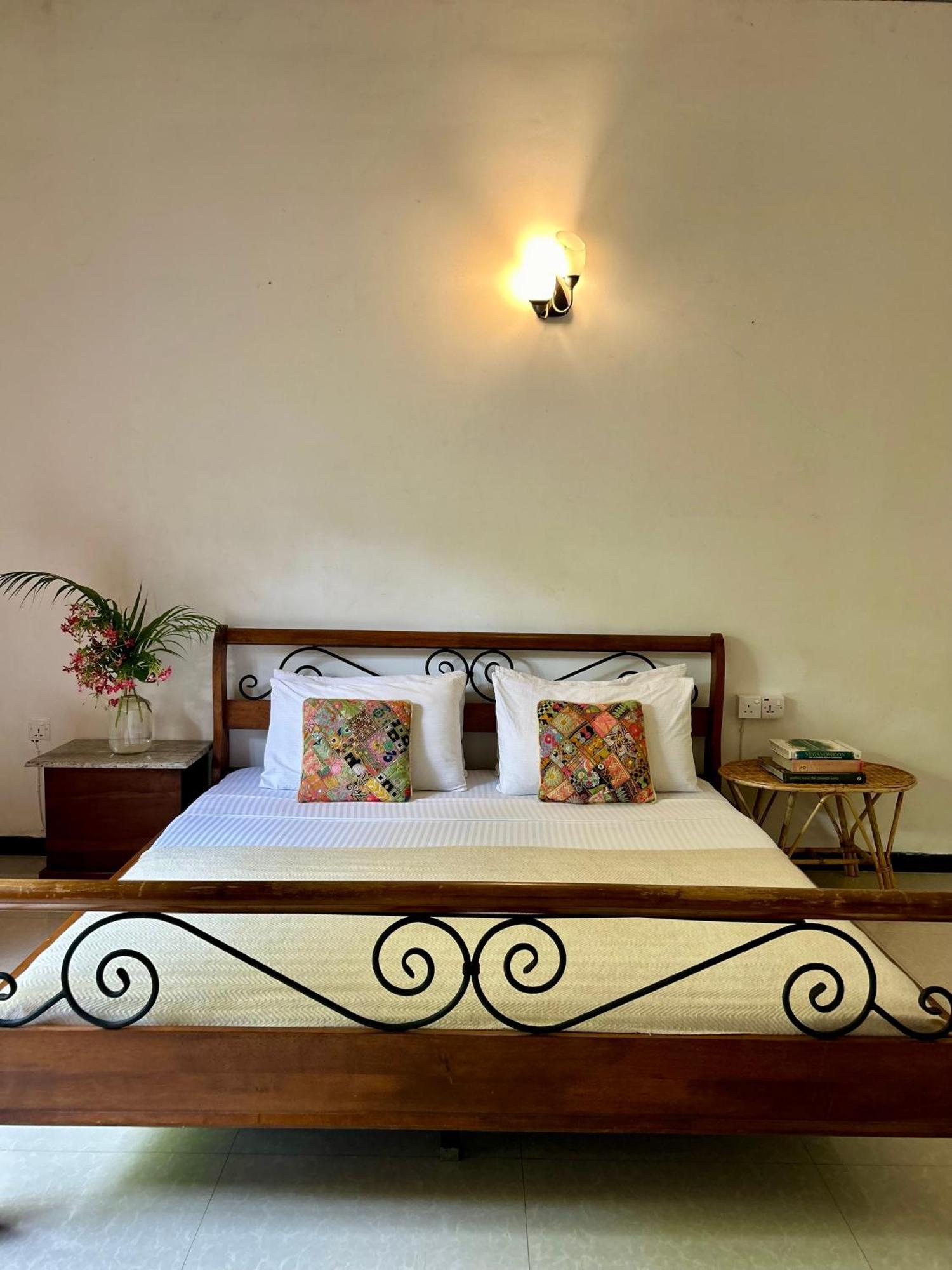 One Bhakthi Otel Ahangama Dış mekan fotoğraf